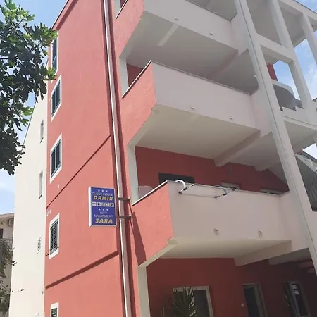 Διαμέρισμα Damir *